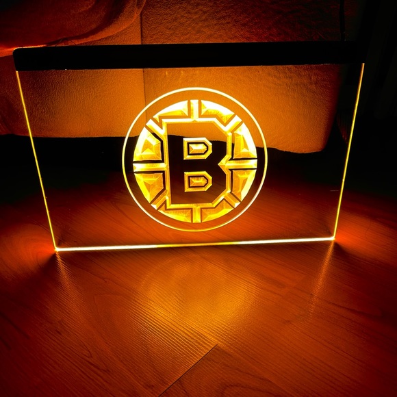 BOSTON BRUINS LED NEON GOLD LIGHT SIGN 8x12 - Picture 4 of 4
